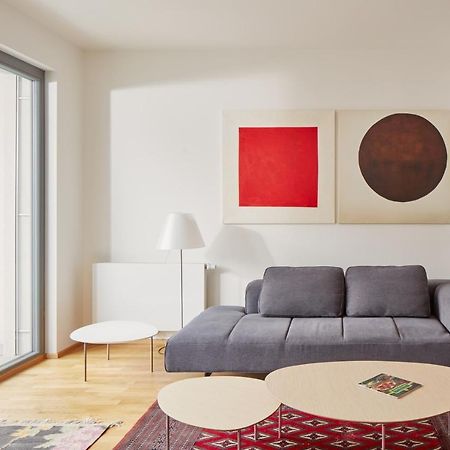 Prague Days - Designer Condo - Trendy Neighborhood Dış mekan fotoğraf